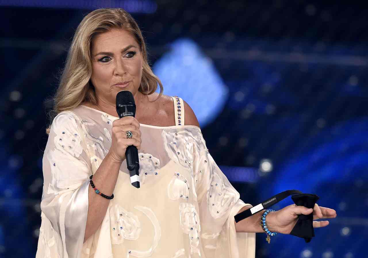 Look Romina Power 