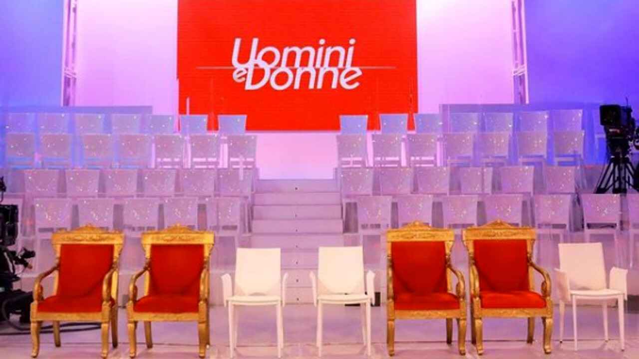 Uomini-e-Donne-segnalazione-vergognosa-Lineadiretta24