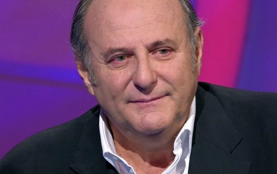Gerry Scotti piange - lineadiretta24.it
