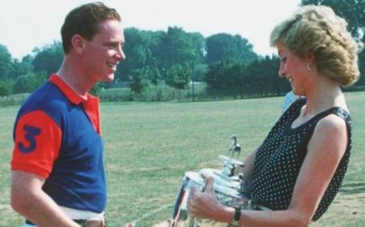 James Hewitt e Diana Spencer, foto di repertorio - lineadiretta24.it