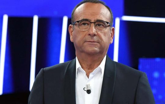 carlo-conti-villa.per-vacanze-Lineadiretta24