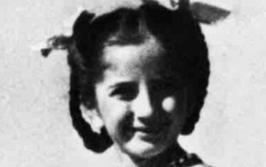 iconica cantante italiana