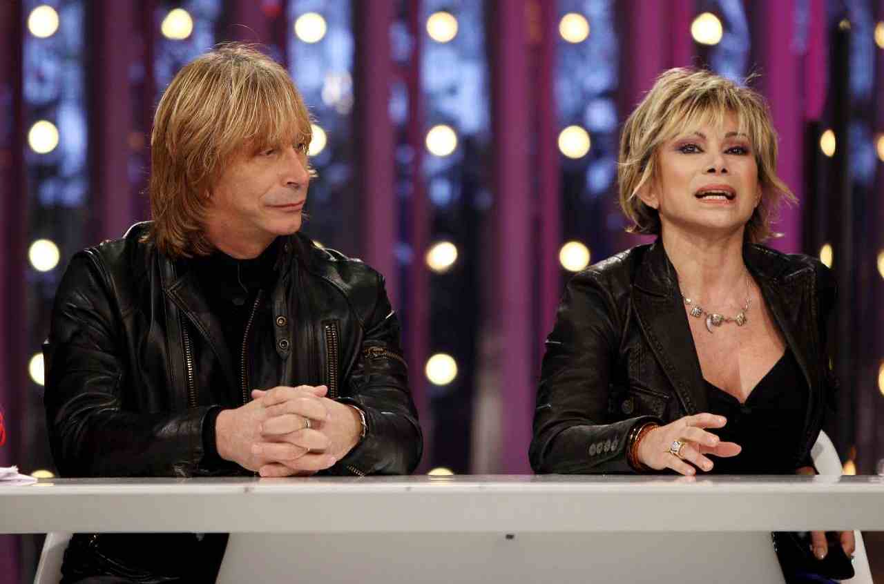 Carmen Russo e Enzo Paolo Turchi - lineadiretta24.it
