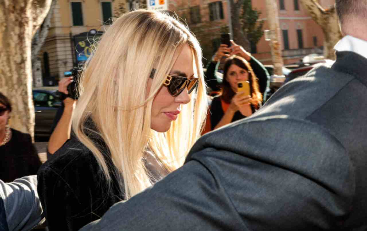 Ilary Blasi - lineadiretta24.it