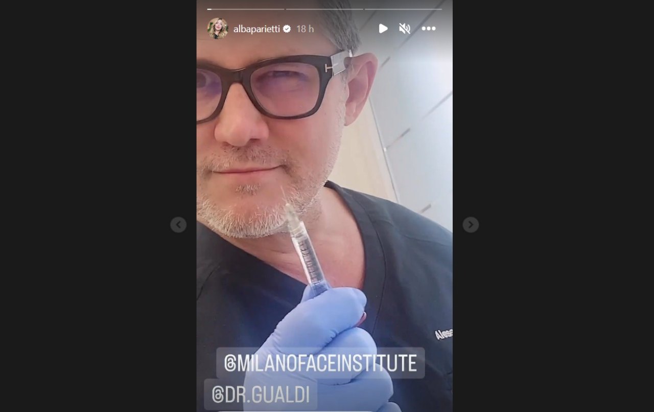 Storia Instagram Alba Parietti - lineadiretta24.it