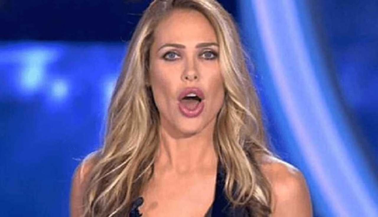 Ilary Blasi abbandonata