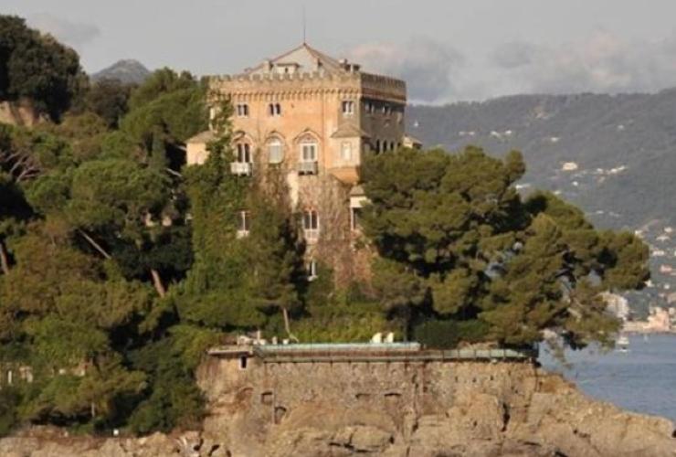 La villa di Pier Silvio e Silvia è una mega reggia
