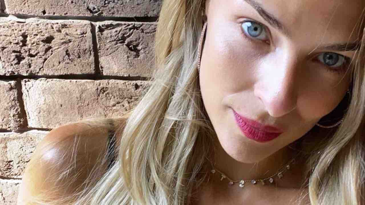 La showgirl Cristina Chiabotto - Lineadiretta24.it