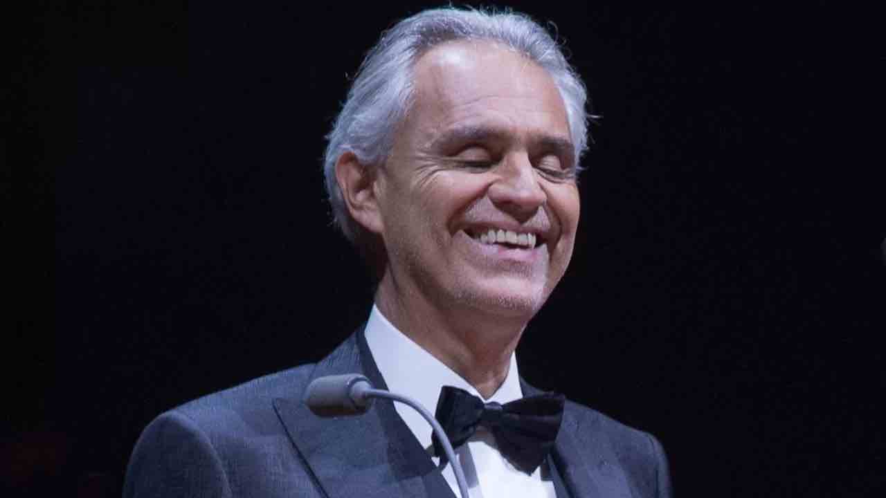 Il tenore Andrea Bocelli - Lineadiretta24.it