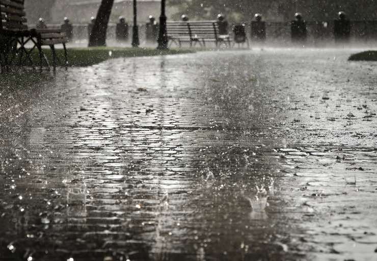 Piogge e temporali previsti per metà ottobre - Lineadiretta24.it