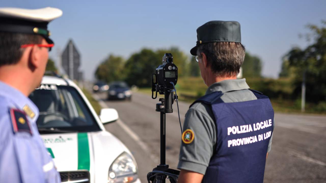 Controllo di Polizia locale - Lineadiretta24.it