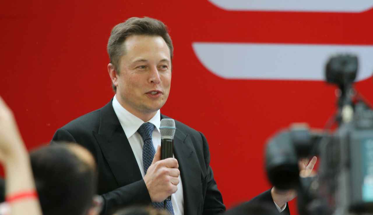 Elon Musk confessa di fare uso di Ketamina - Linadiretta24.it