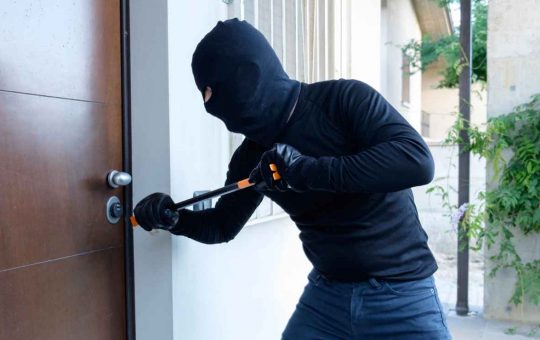 Come evitare un furto in casa - Lineadiretta24.it