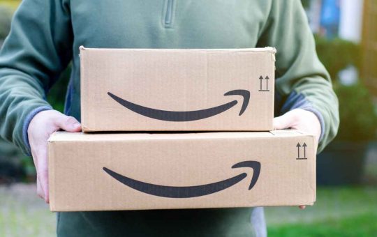 Amazon, nuovo accordo sulle consegne - Lineadiretta24.it