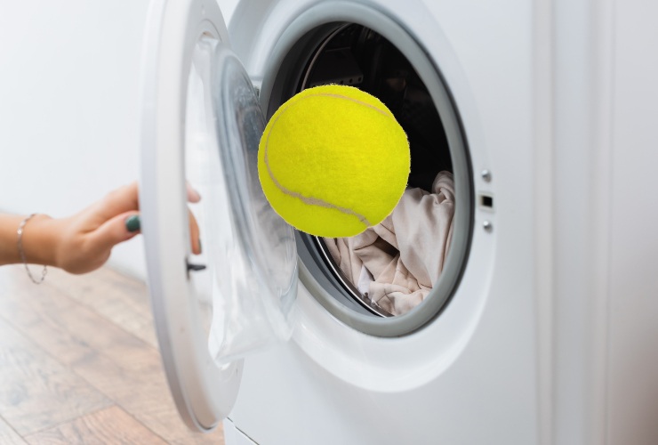 Mettere una pallina in lavatrice comporta un bel risparmio